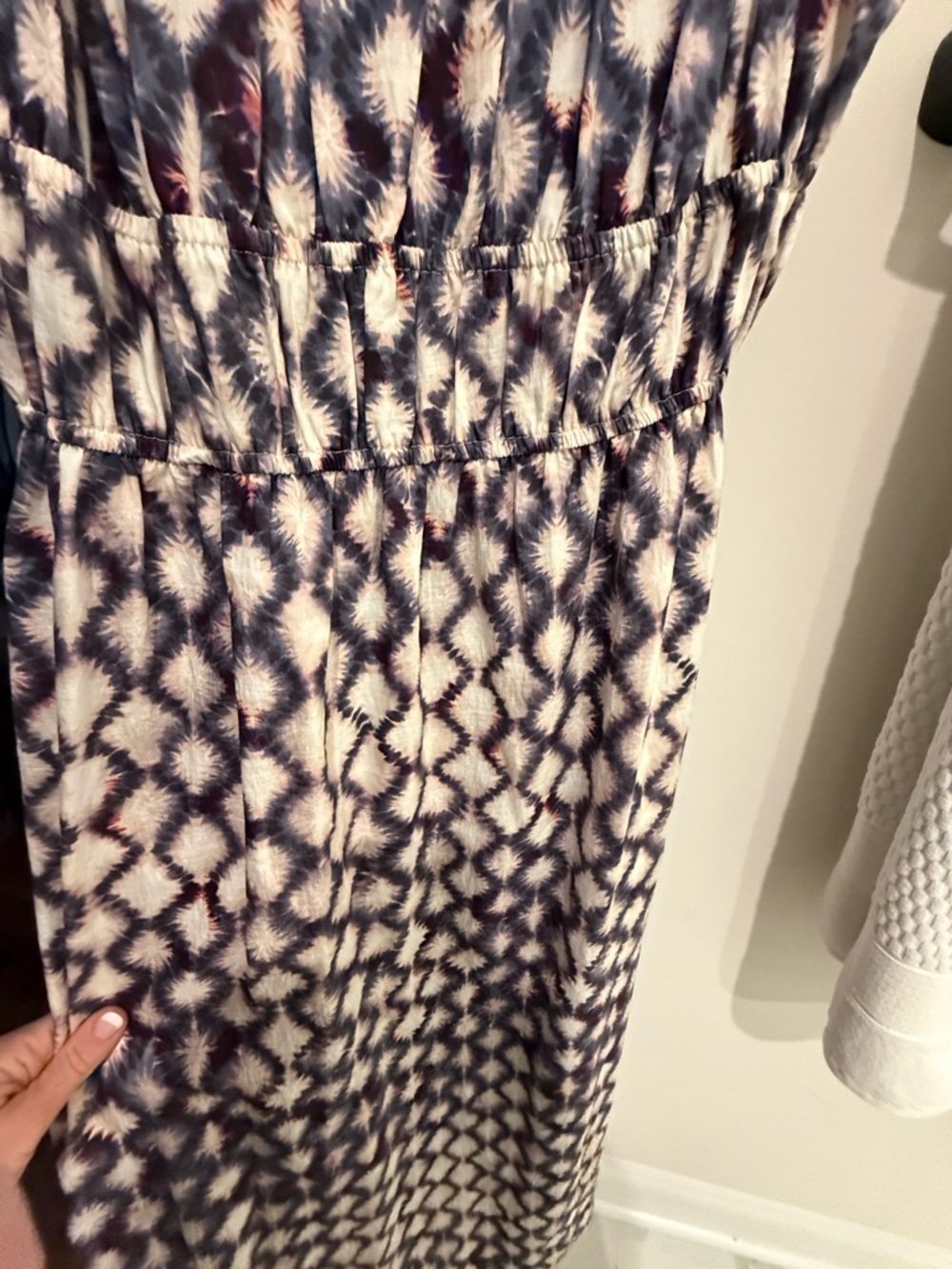 Rails Fatima Dress w/ a diamond pattern with a smocked waistband. New w/o tag - Picture 5 of 5